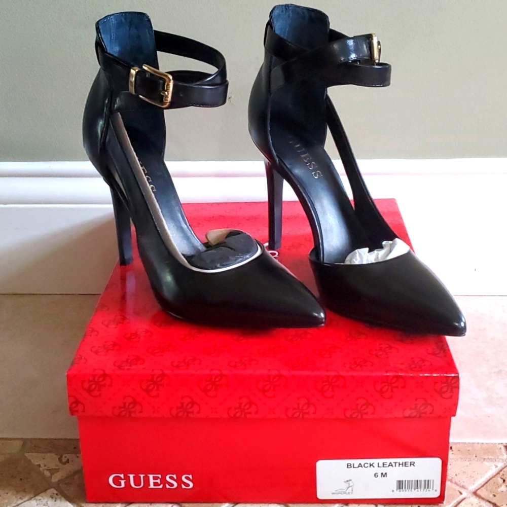NIB Size 6 Guess Perley Leather Ankle Strap Heel